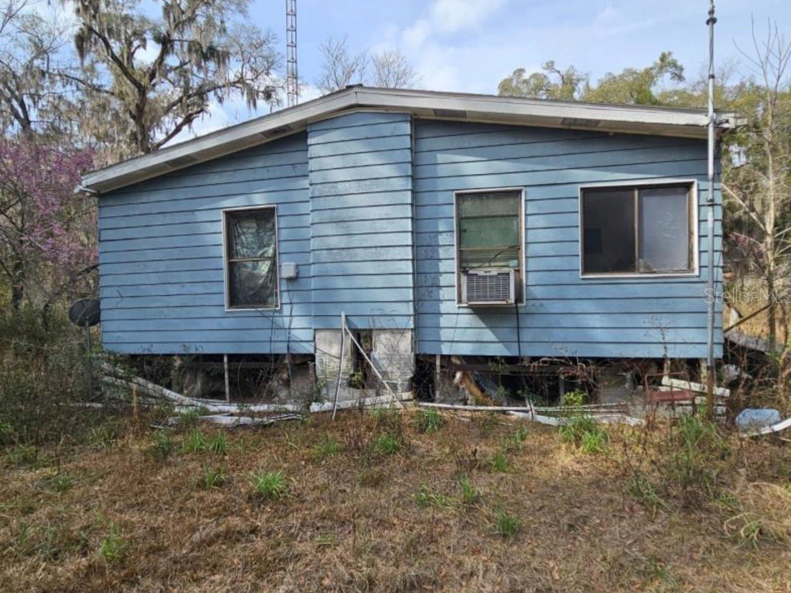 4210 Ne 175th Street Rd Property Photo 1