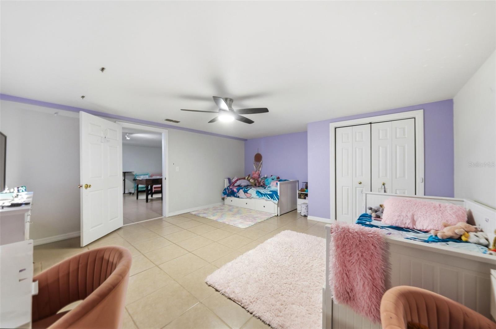 112 E Gardenia St Property Photo 32