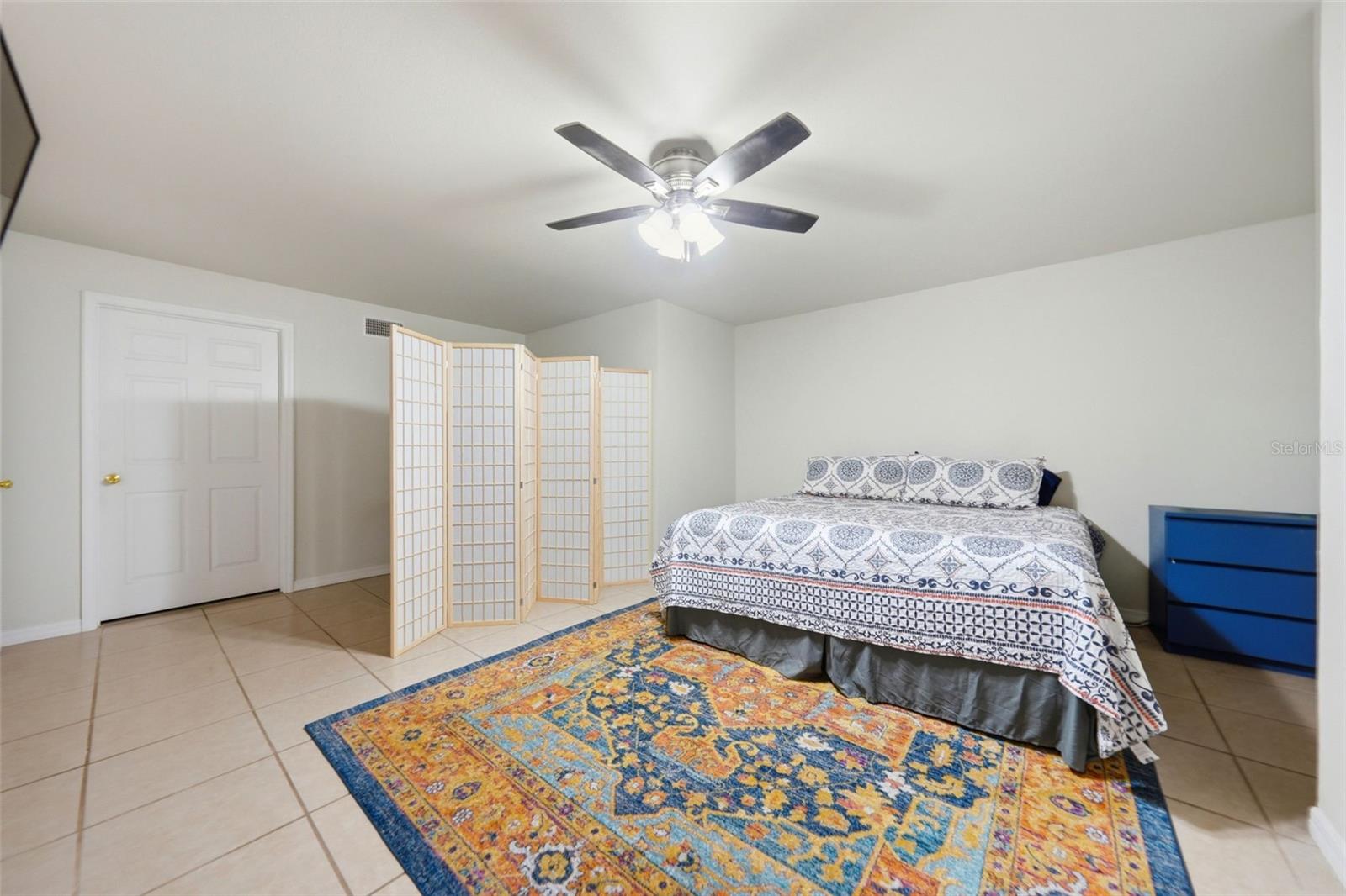 112 E Gardenia St Property Photo 36