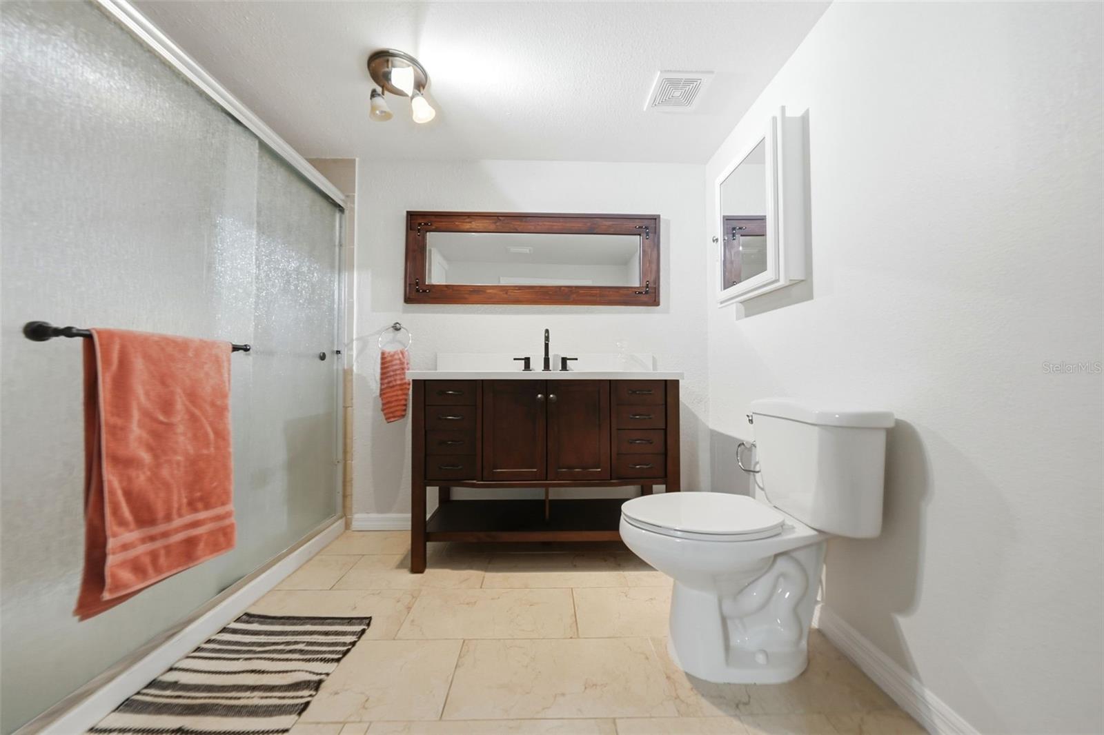 112 E Gardenia St Property Photo 37
