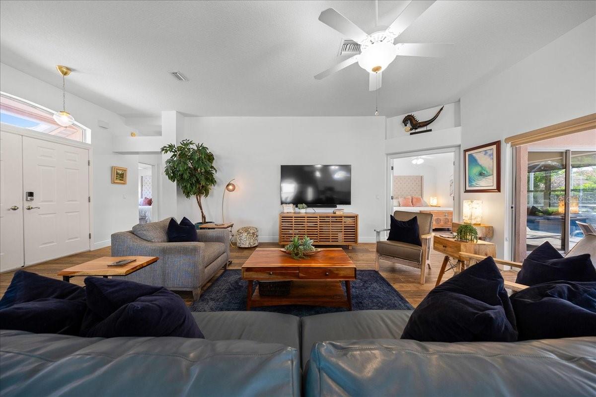 G5113558 Property Photo 13