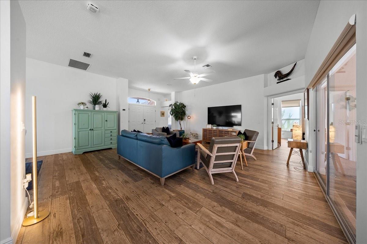 G5113558 Property Photo 14
