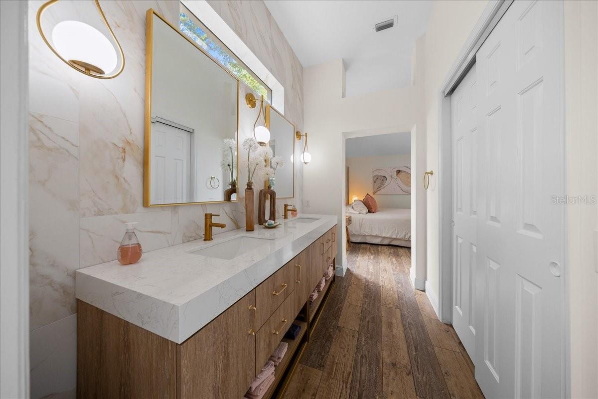 G5113558 Property Photo 26