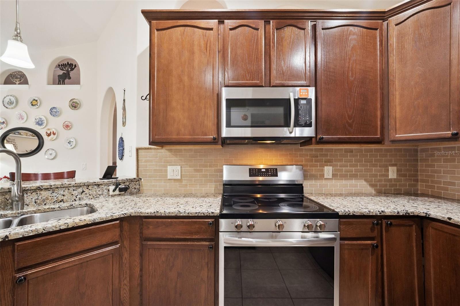 2243 Wolf Ridge Ln Property Photo 26