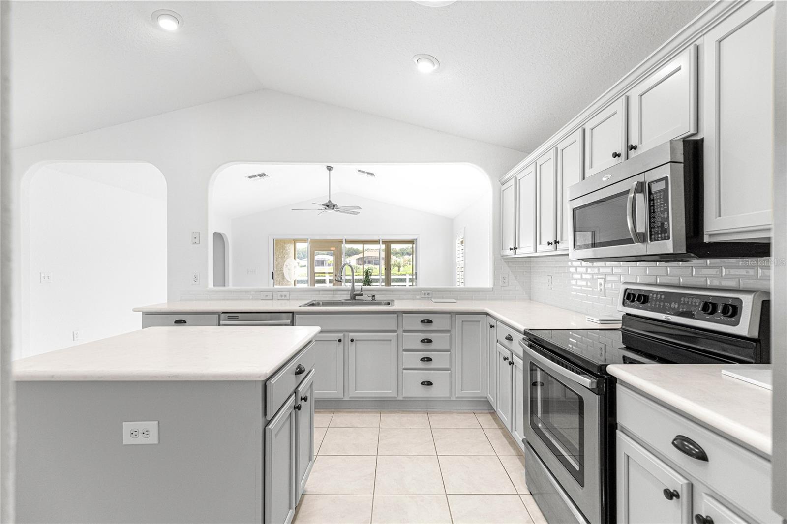 11137 Se 173rd Pl Property Photo 30