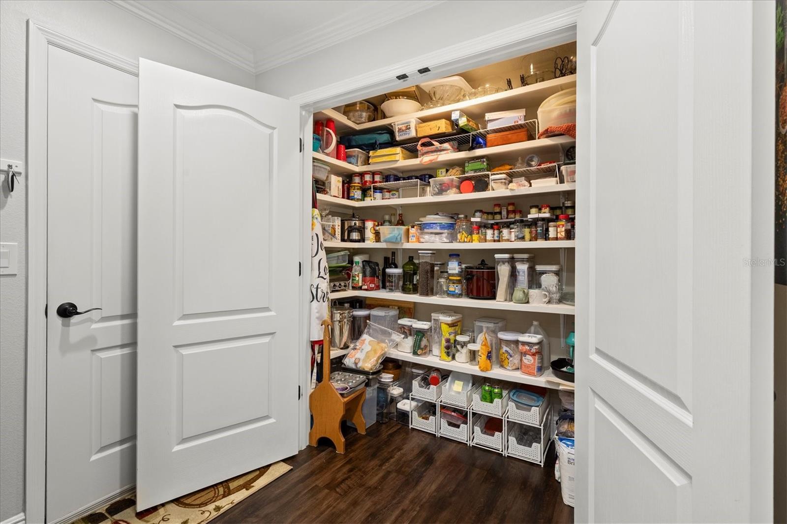 3249 Zipperer Way Property Photo 17