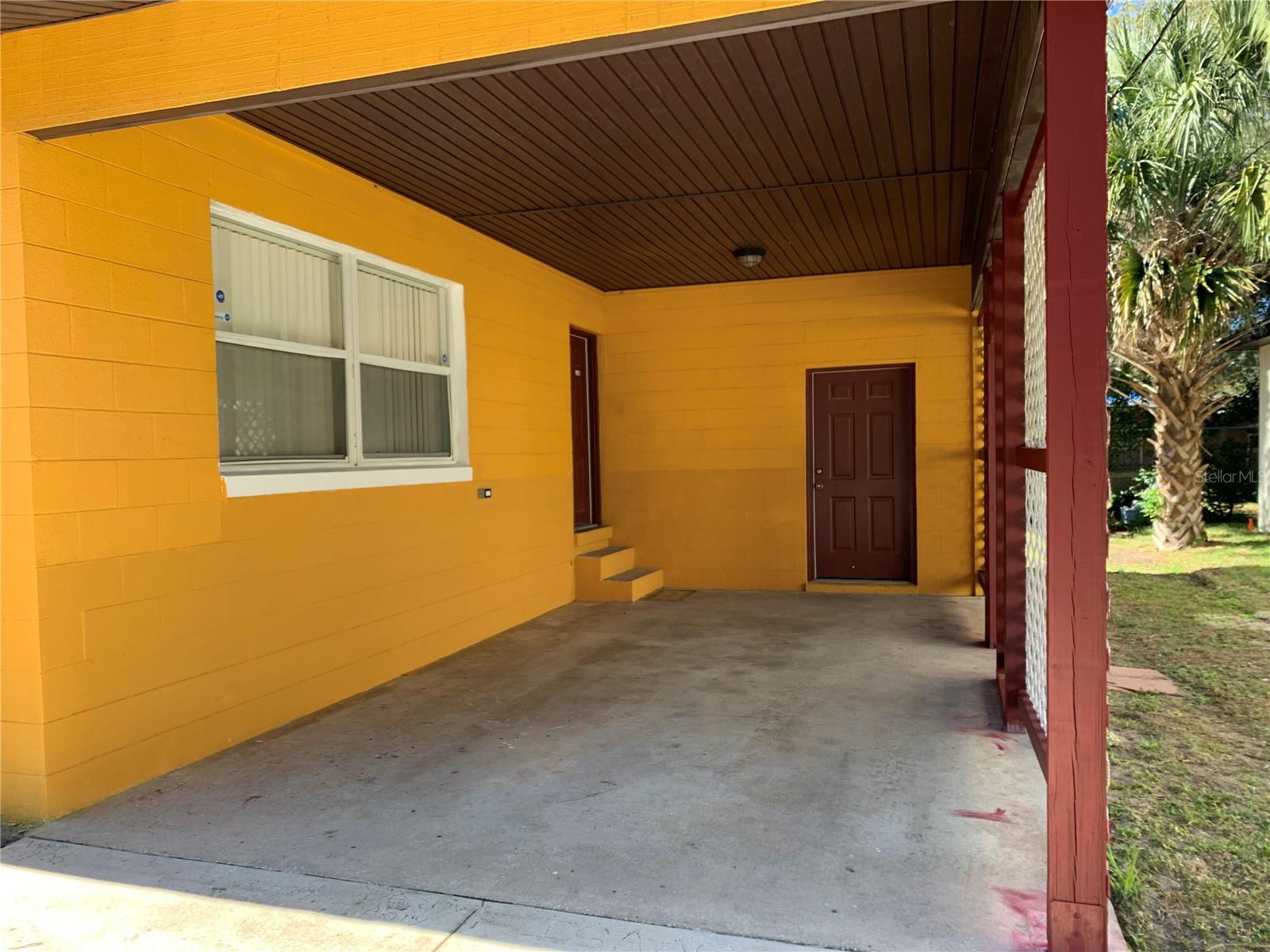 612 Kensington St Property Photo 4
