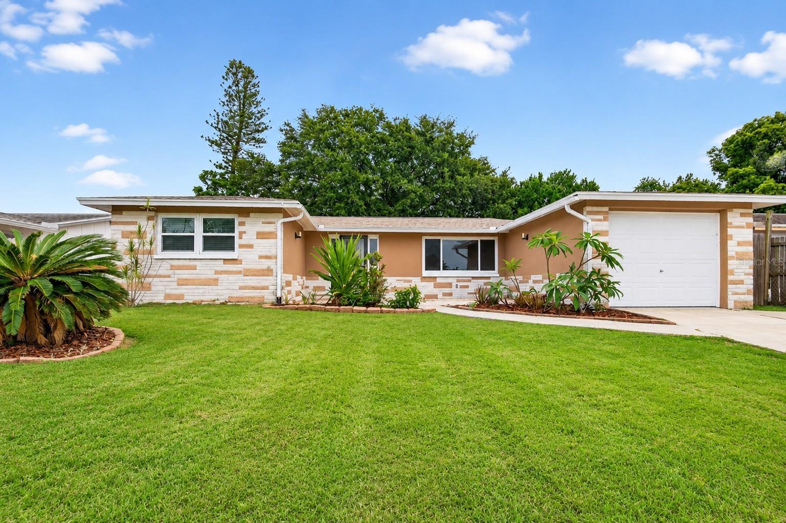 2602 Ohio Pl Property Photo 1