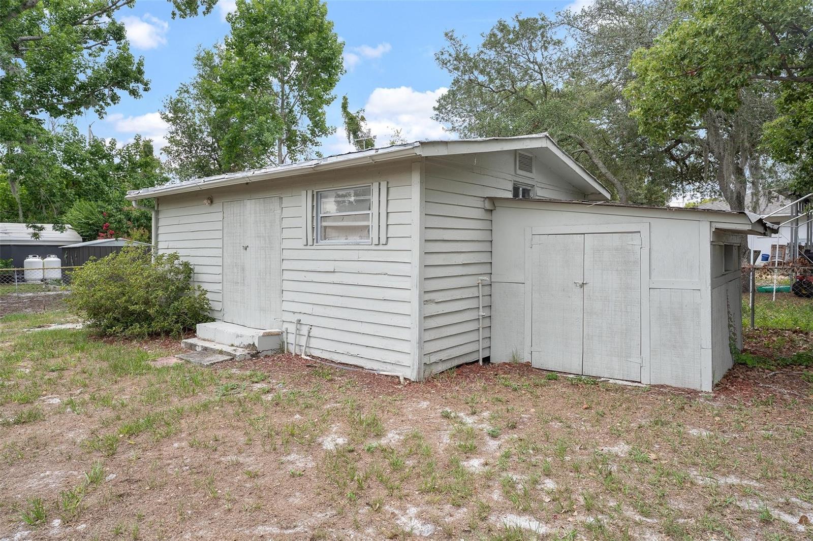 35904 Dawn Dr Property Photo 5