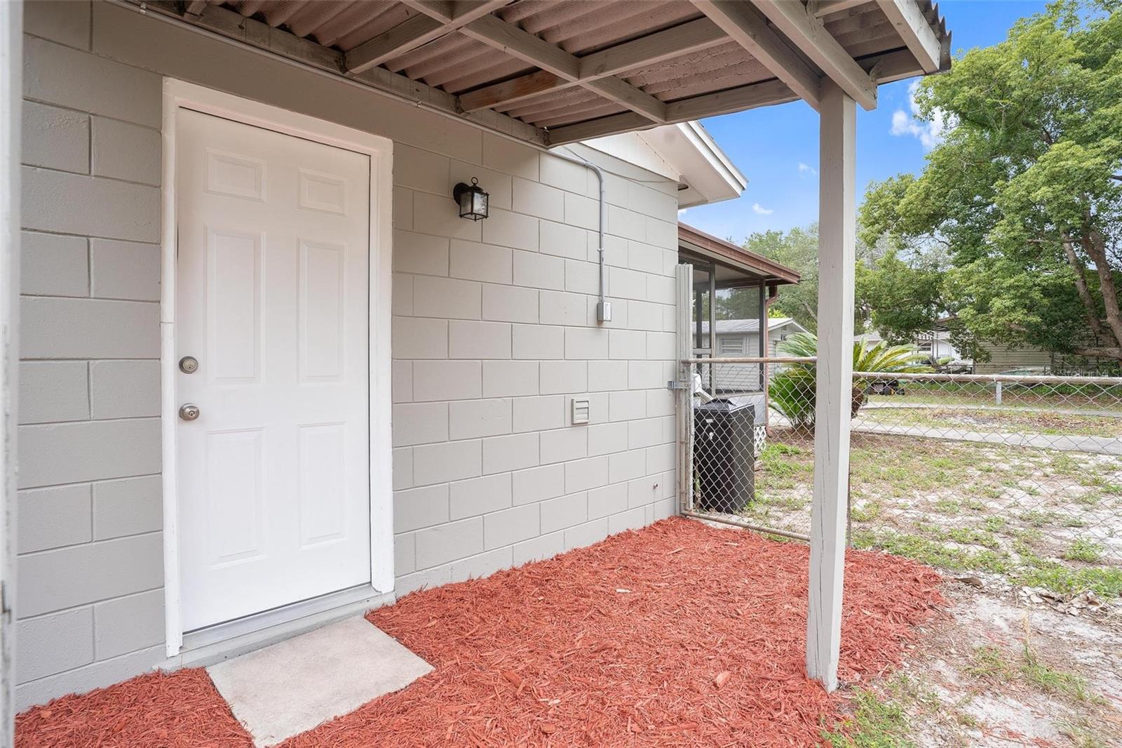 35904 Dawn Dr Property Photo 12