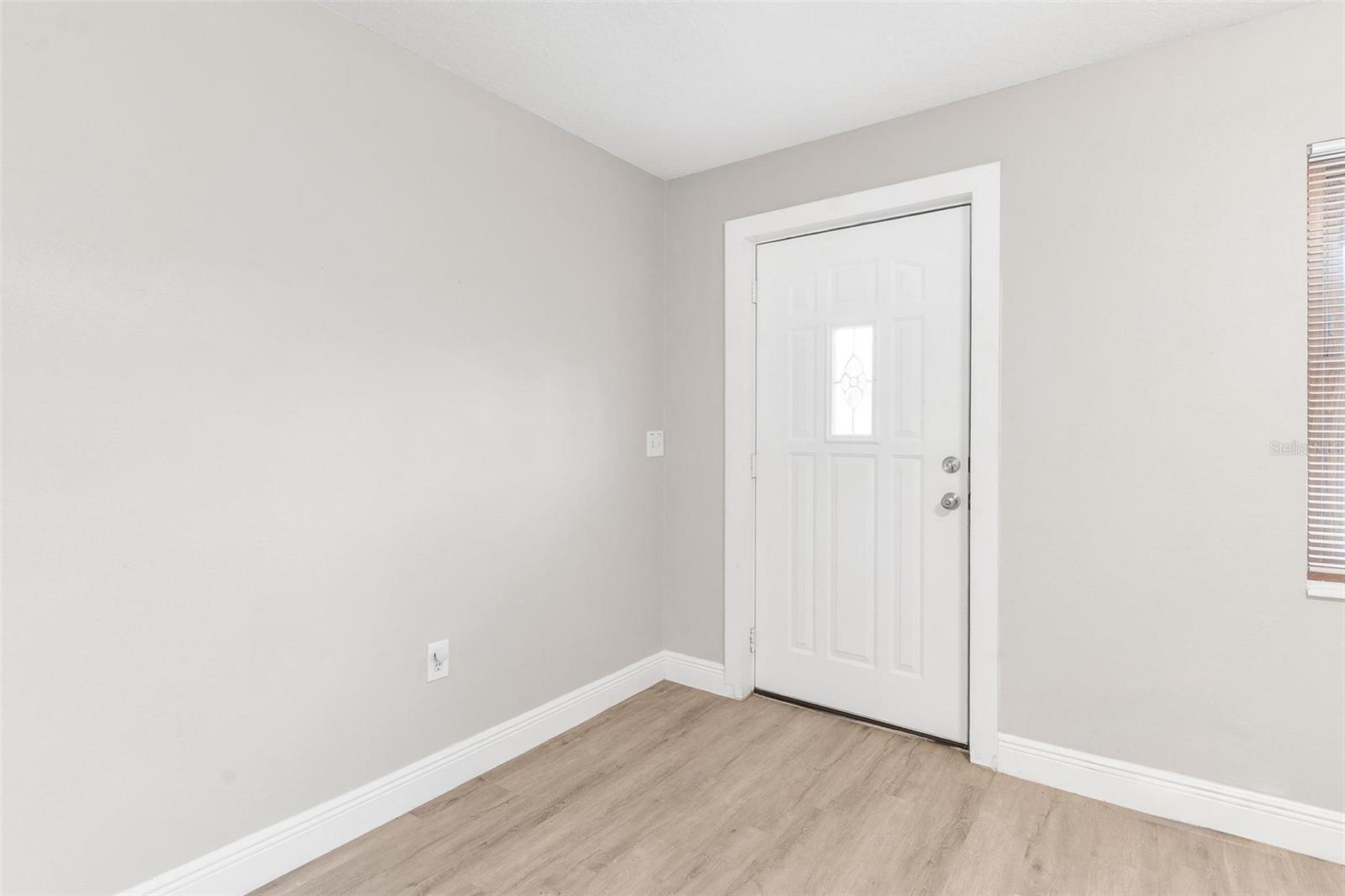 35904 Dawn Dr Property Photo 13