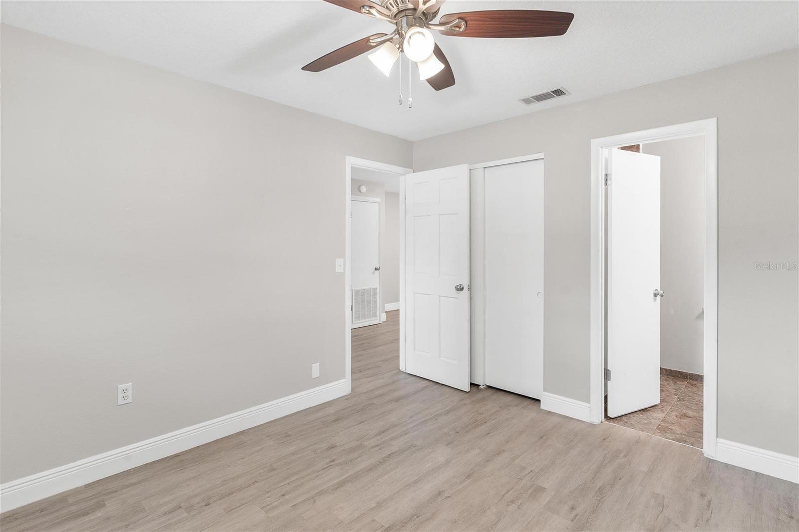 35904 Dawn Dr Property Photo 20
