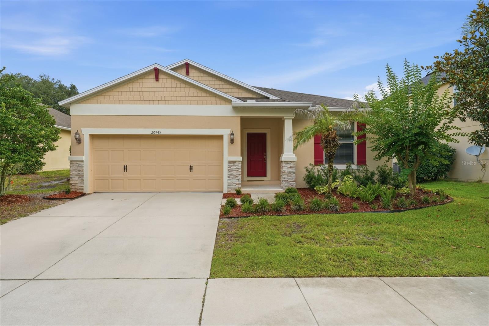 20945 OLDENBURG LOOP Property Photo 1