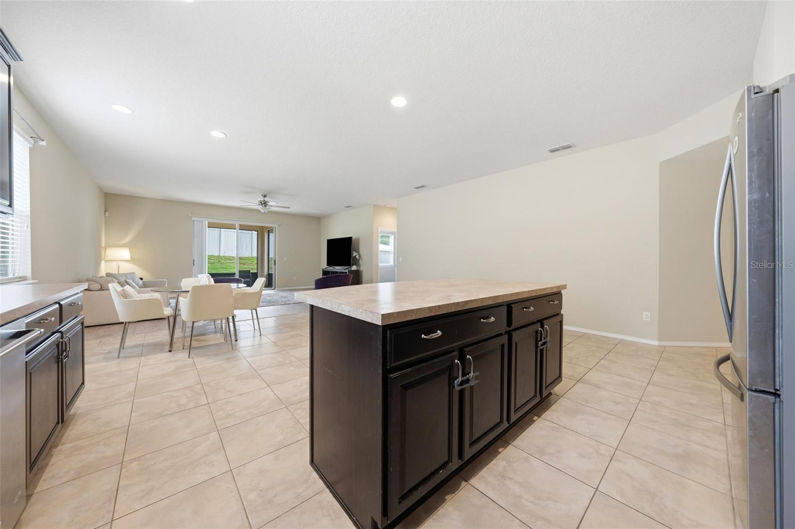 20945 Oldenburg Loop Property Photo 4