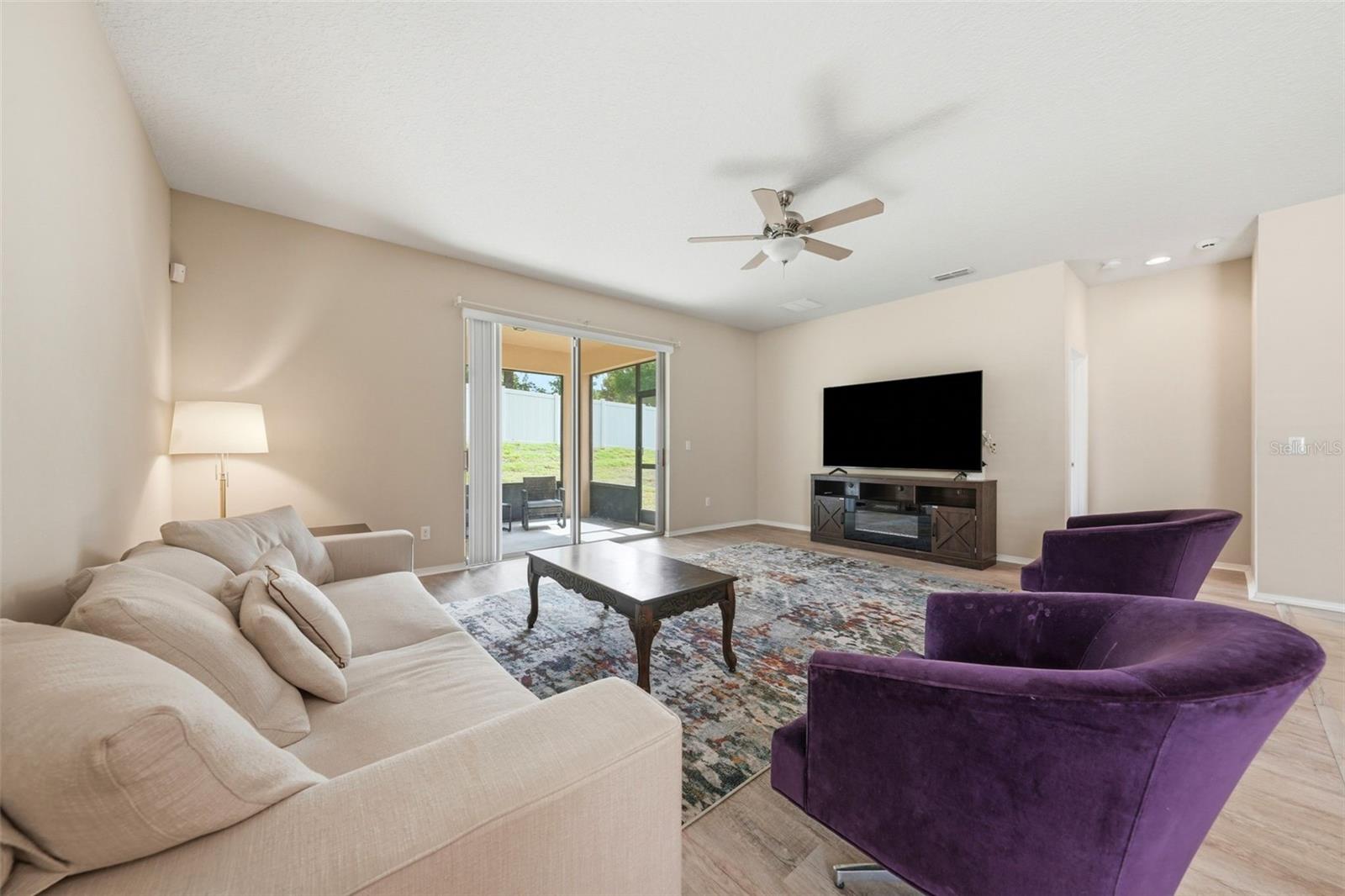 20945 Oldenburg Loop Property Photo 10