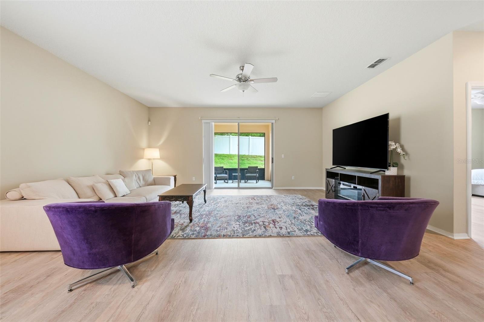 20945 Oldenburg Loop Property Photo 11