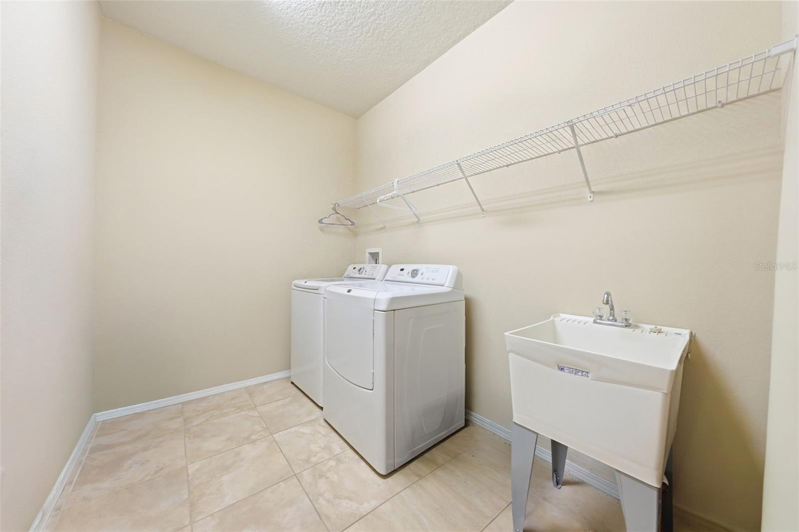 20945 Oldenburg Loop Property Photo 39