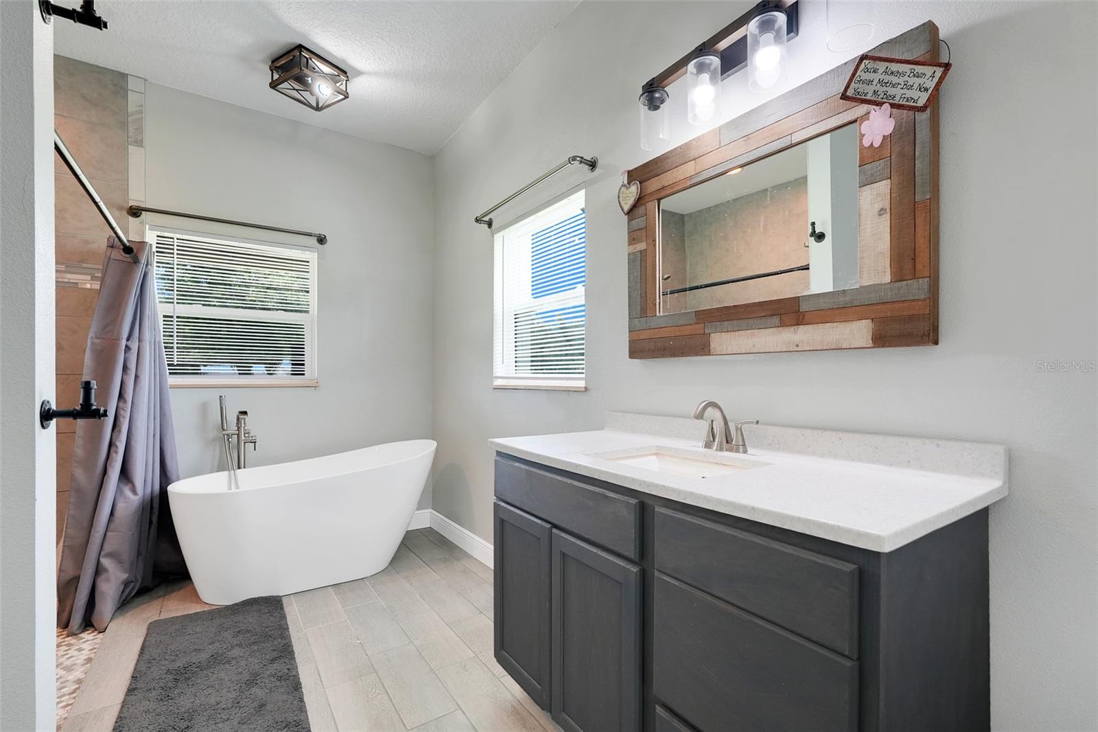 21301 Quail Hammock Ln Property Photo 43
