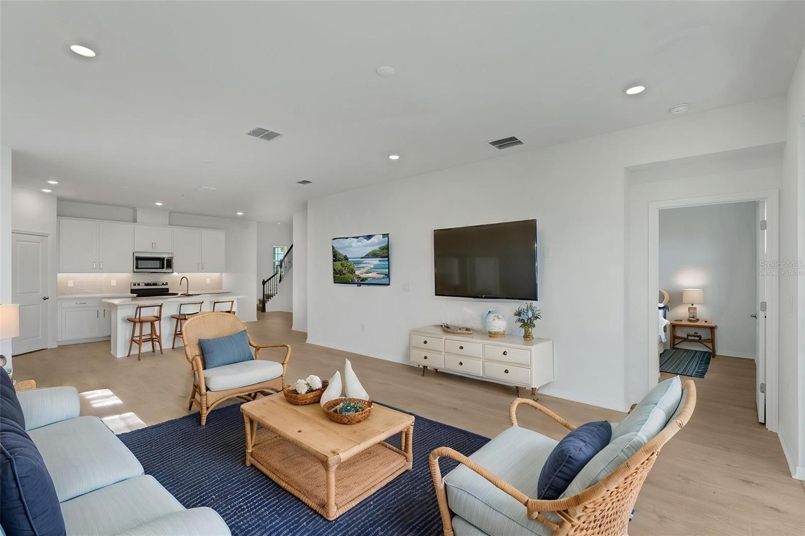 8112 Sunny Point Trl Property Photo 18