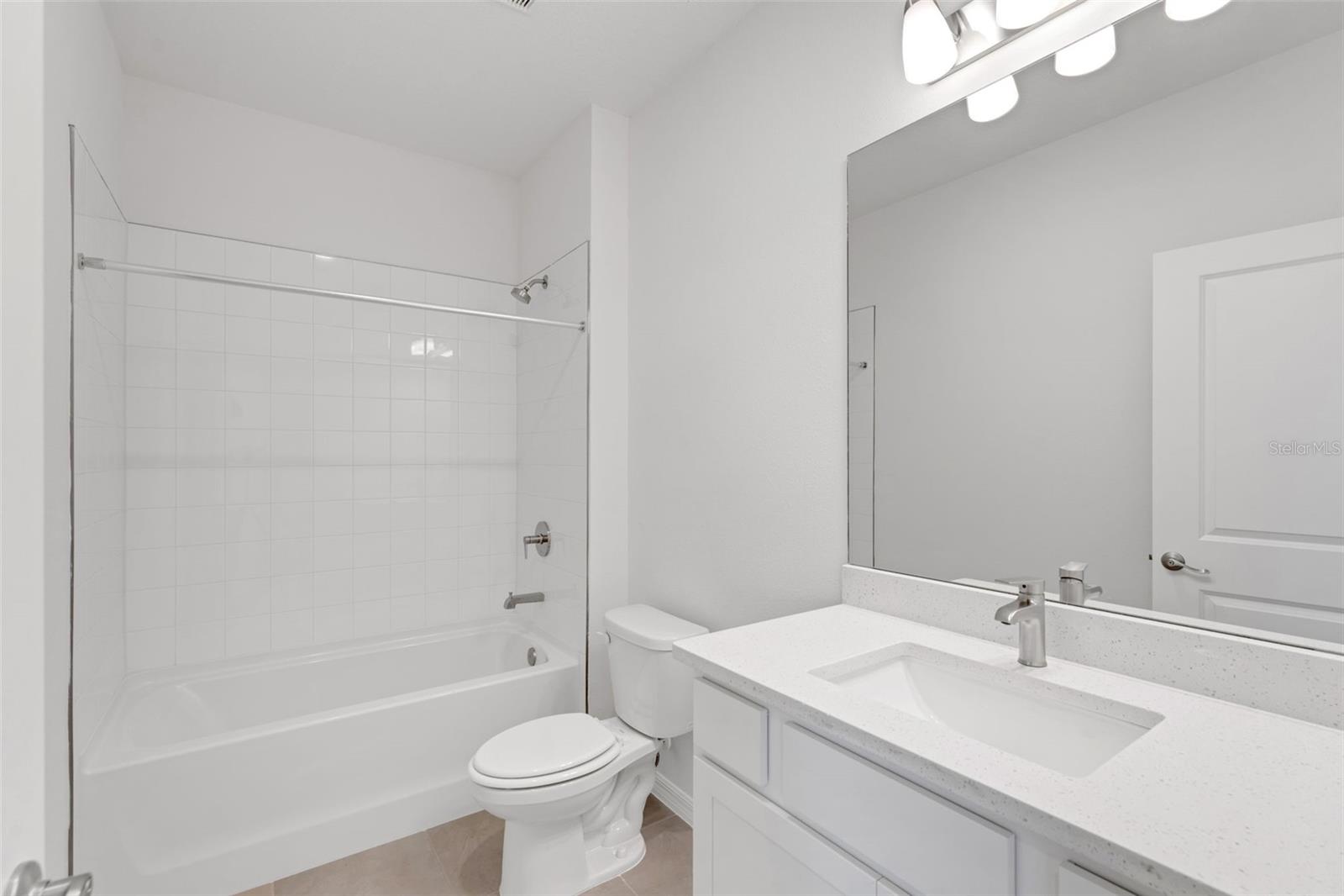 8112 Sunny Point Trl Property Photo 39