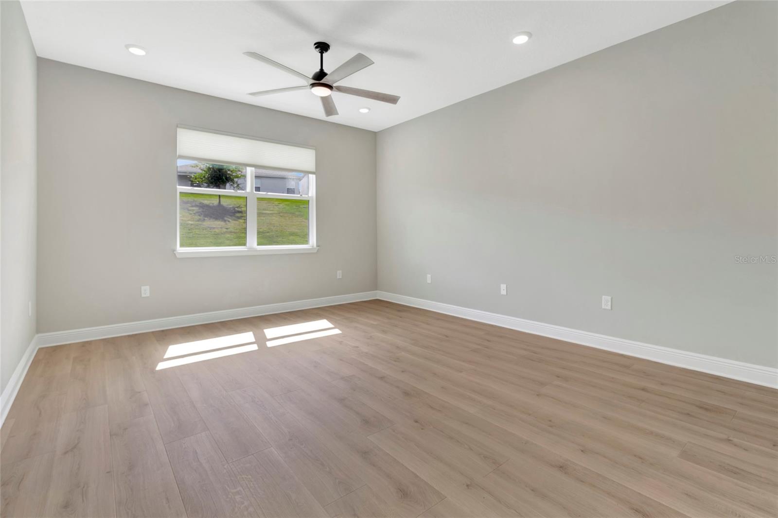 4418 Lions Gate Ave Property Photo 15