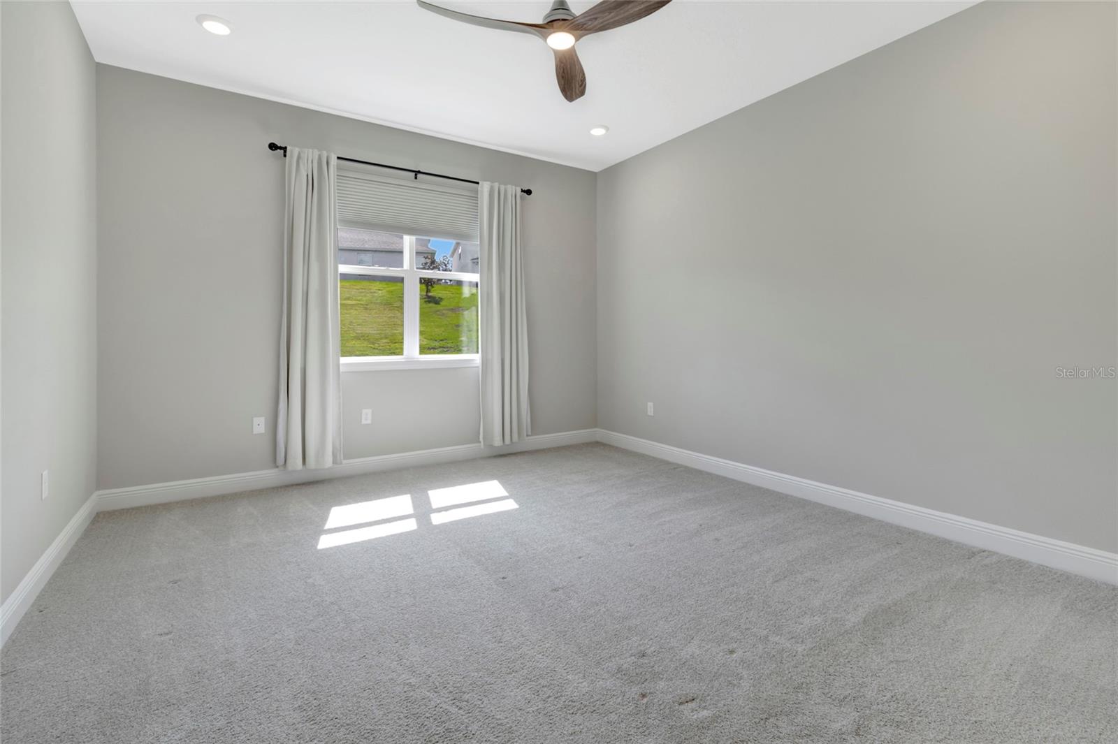 4418 Lions Gate Ave Property Photo 20