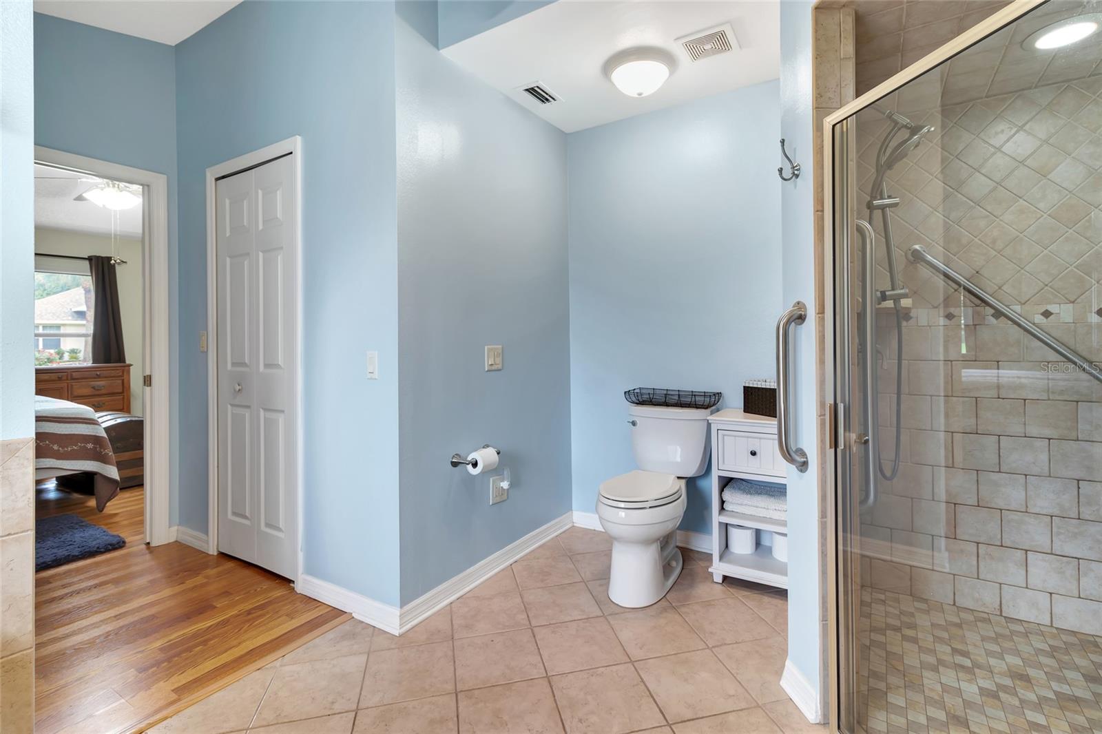 21830 King Edward Ct Property Photo 26