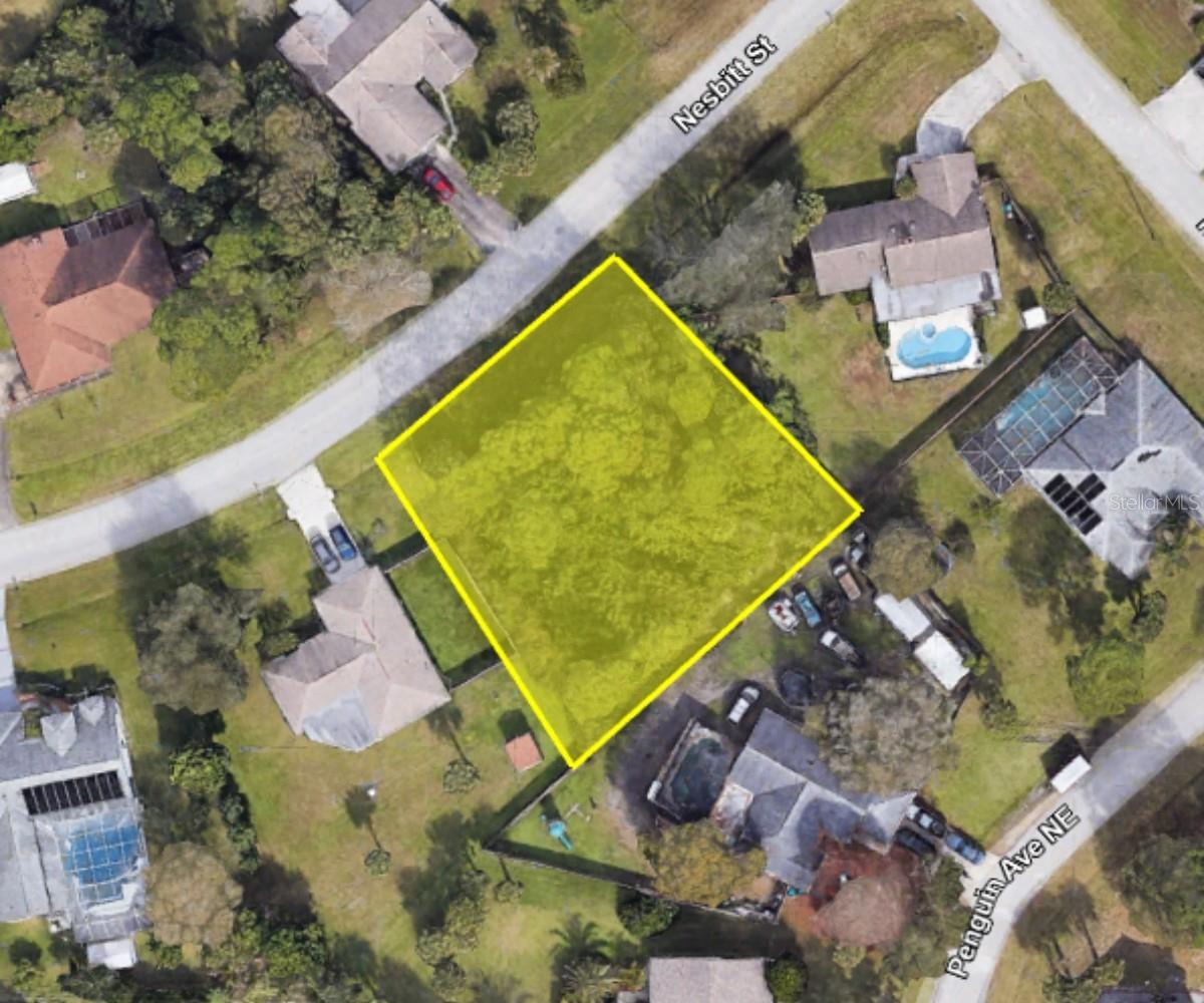 330 Nesbit Property Photo 1