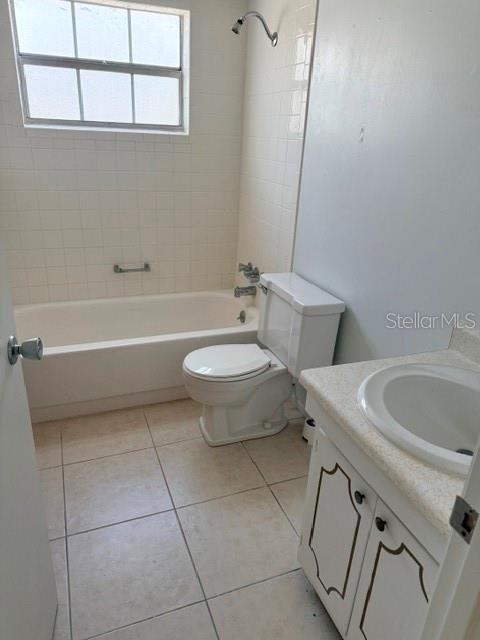 1100 E Caroline St #119 Property Photo 8