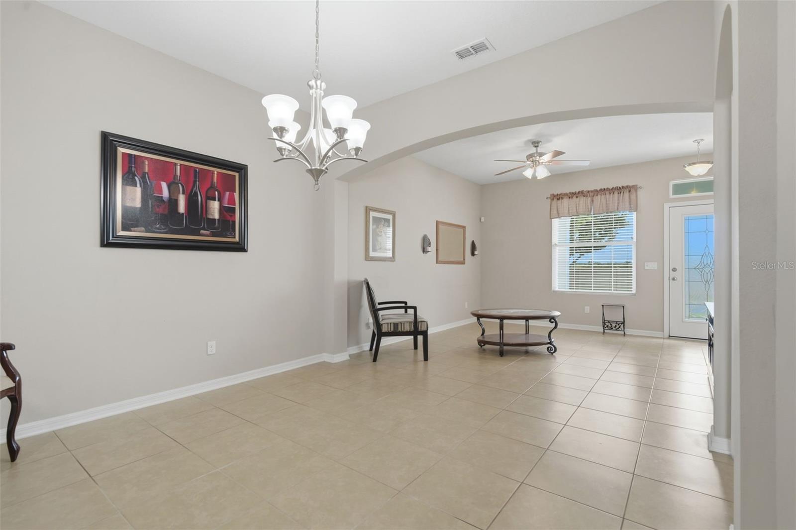556 Juniper Springs Dr Property Photo 4