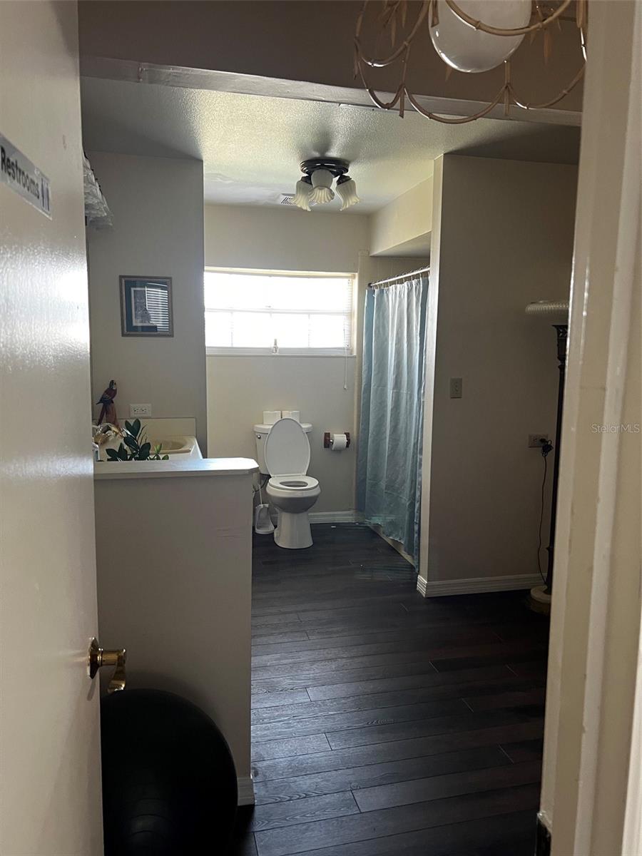 1220 S Bay St S Property Photo 24