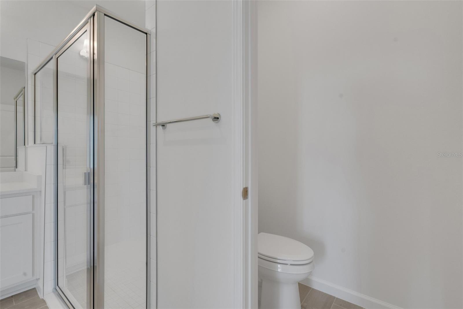 5412 Nw Camberly Ct Property Photo 12