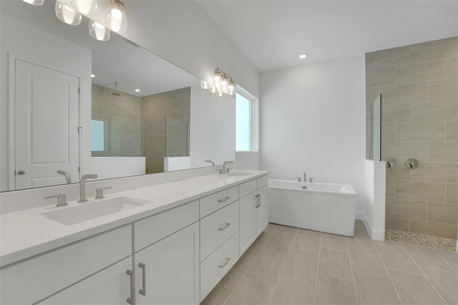15160 Tea Tree Dr Property Photo 33