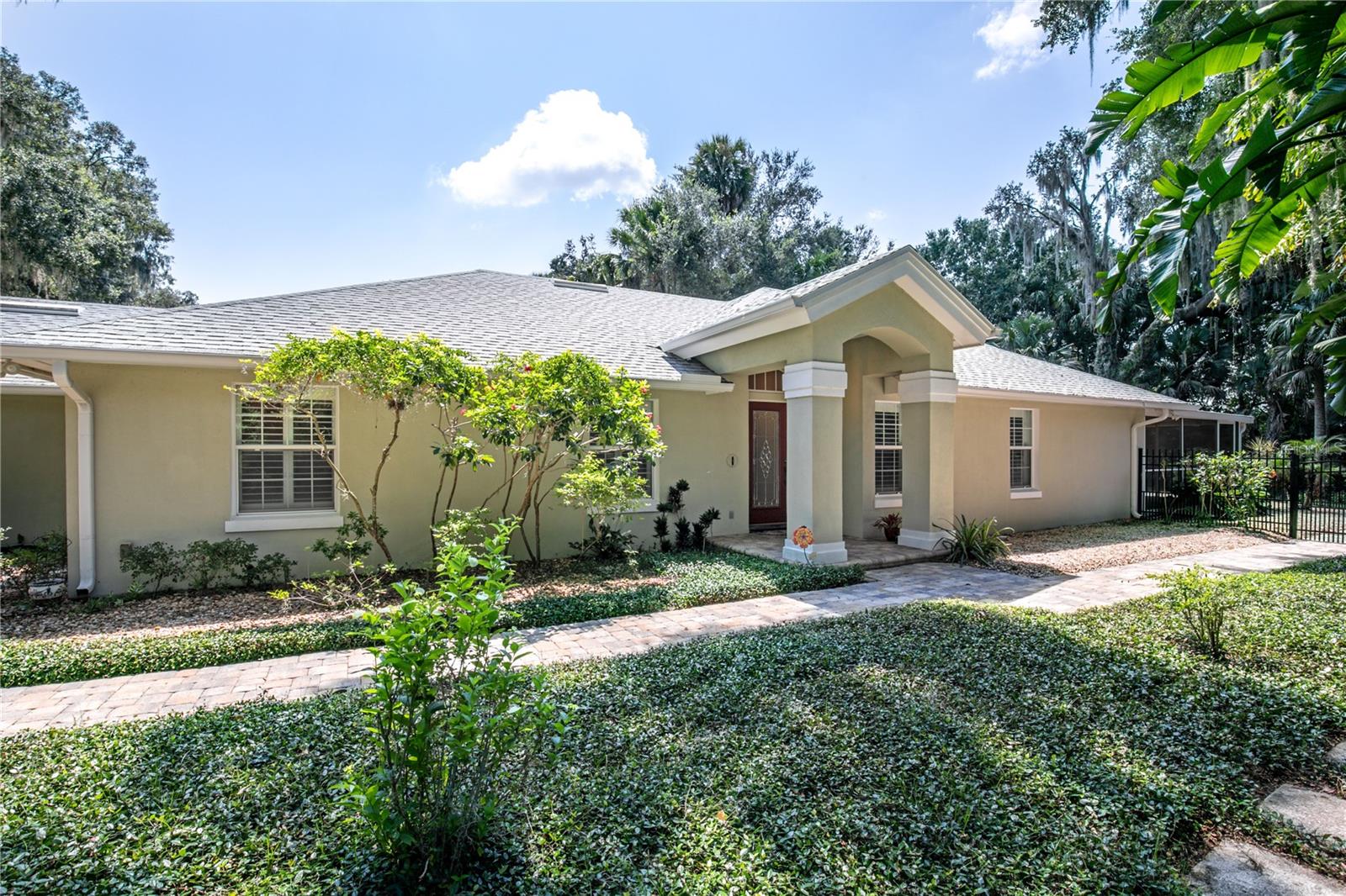 16720 Beauclaire Ct Property Photo 1