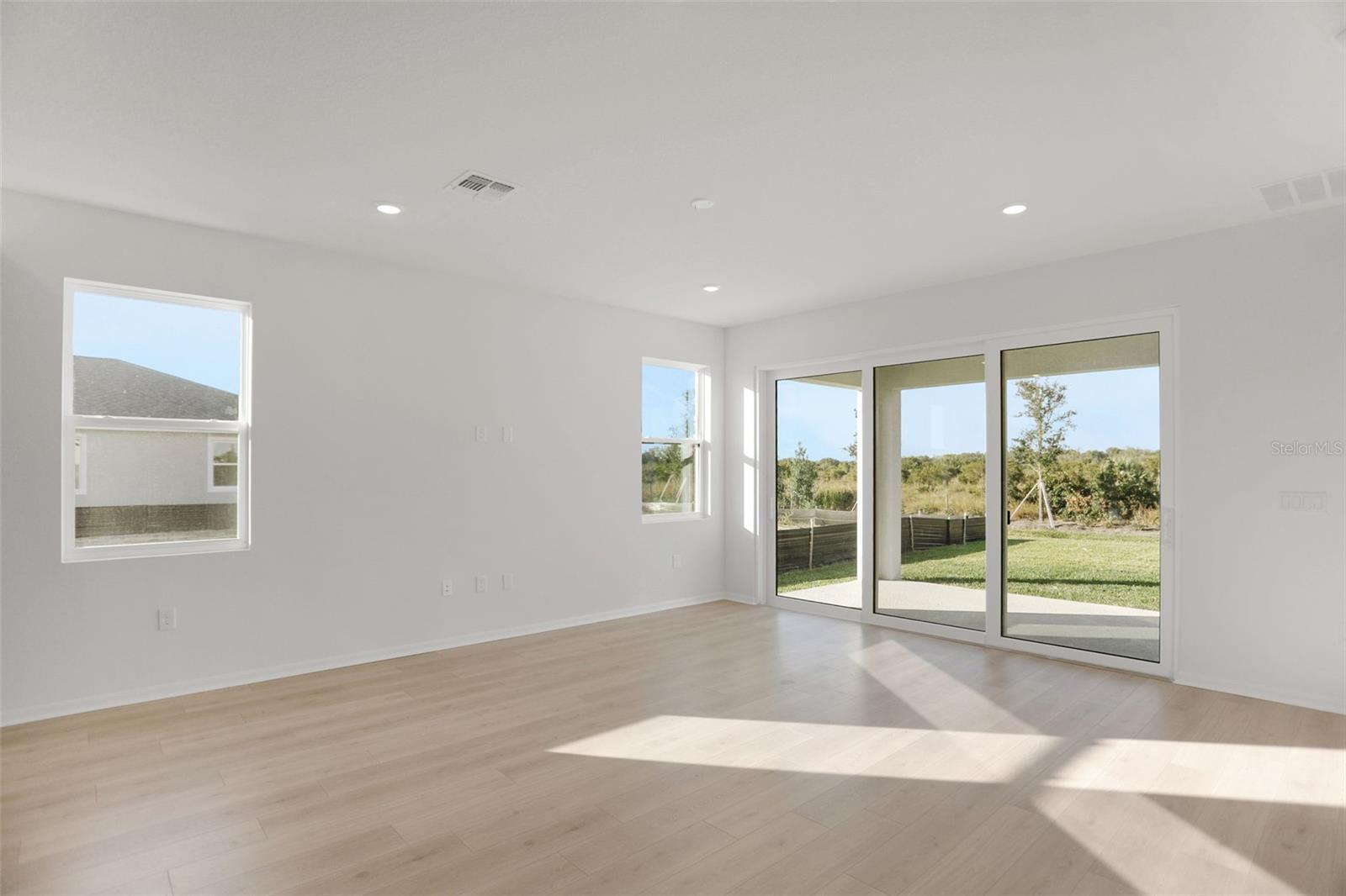 13524 Turnleaf Blvd Property Photo 11