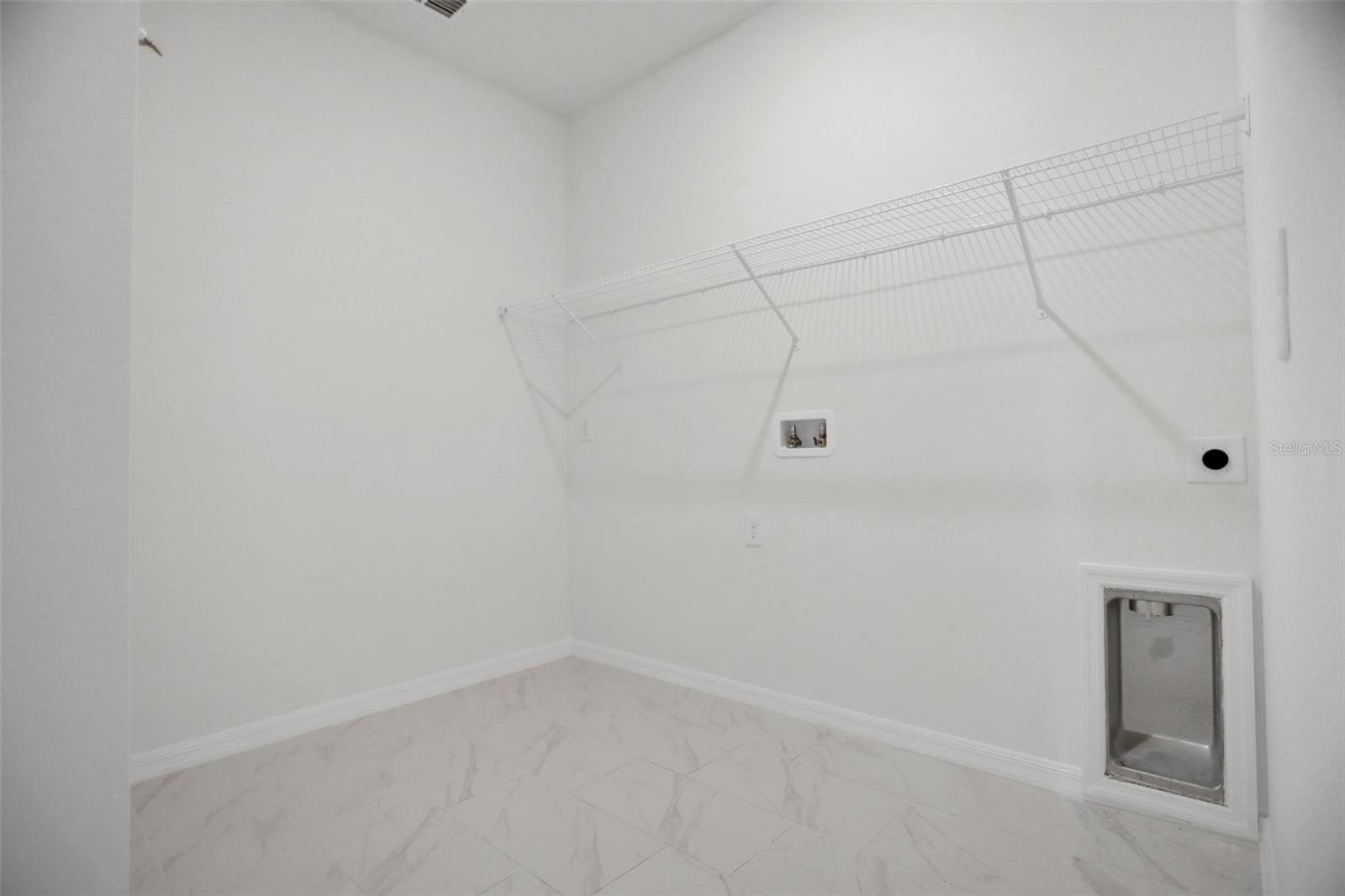 13524 Turnleaf Blvd Property Photo 19