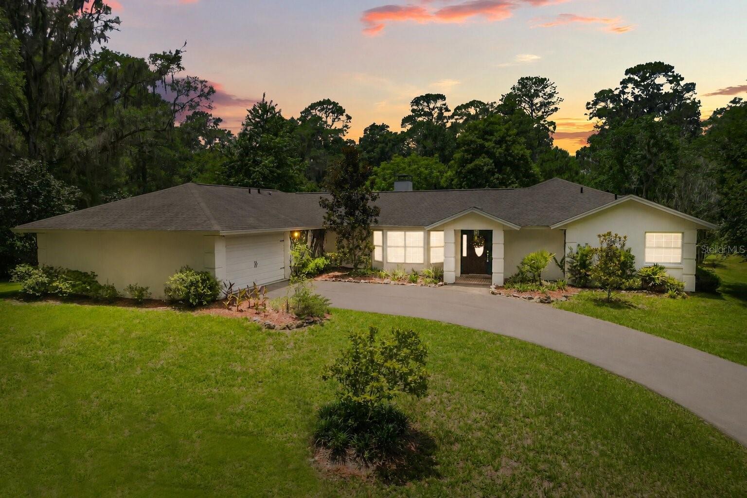 22 WOOD RIDGE DR Property Photo 1