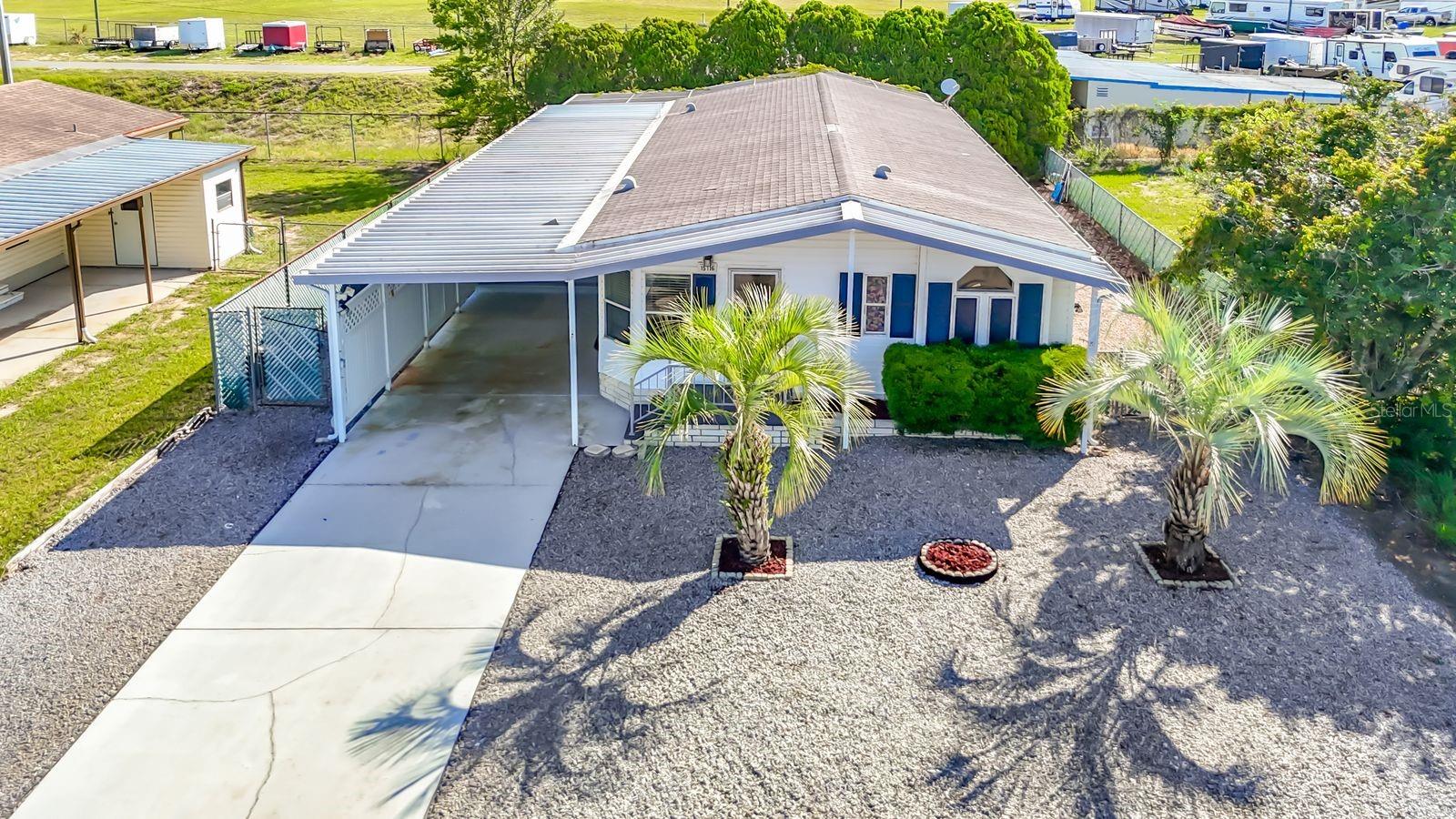 15116 Brookridge Blvd Property Photo 3