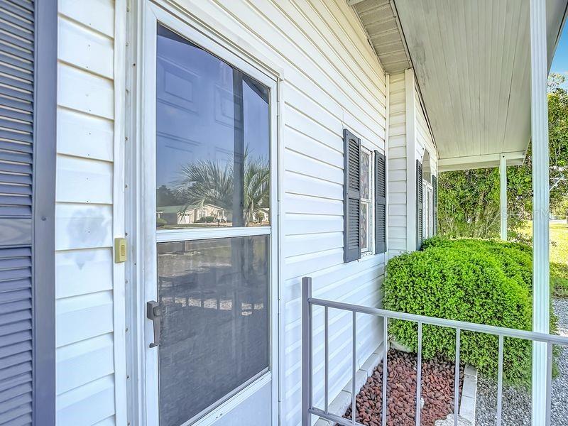 15116 Brookridge Blvd Property Photo 10