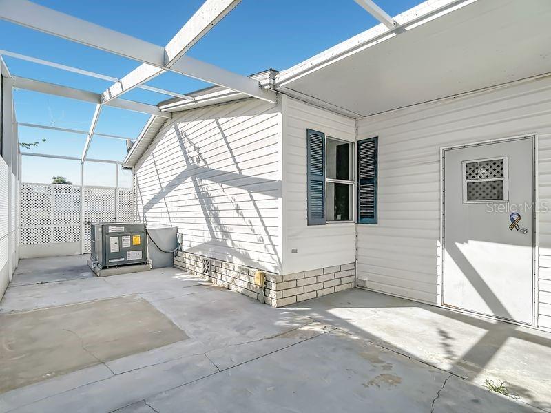 15116 Brookridge Blvd Property Photo 13