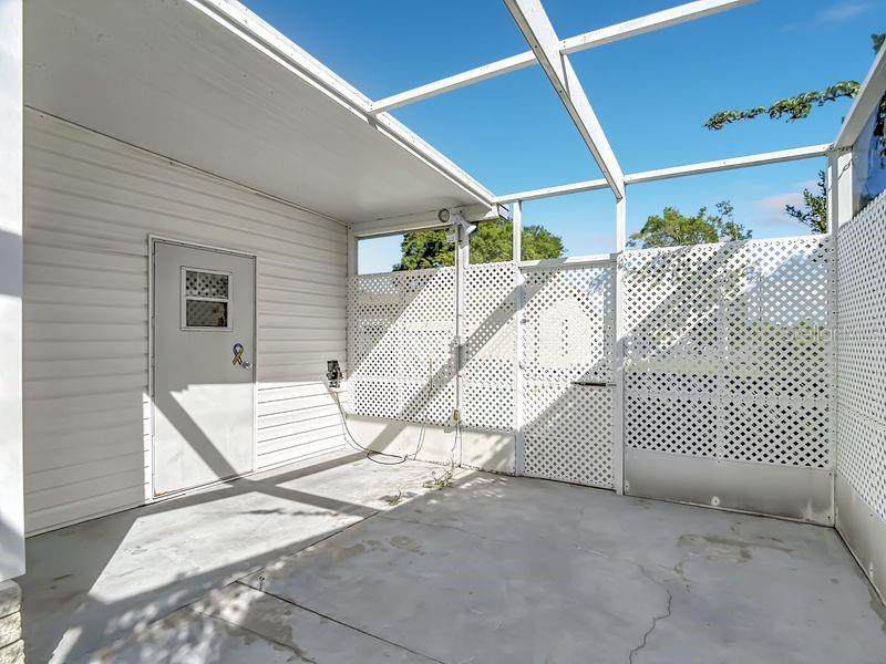 15116 Brookridge Blvd Property Photo 14