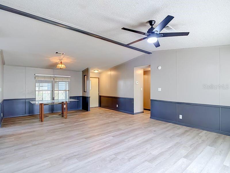 15116 Brookridge Blvd Property Photo 22