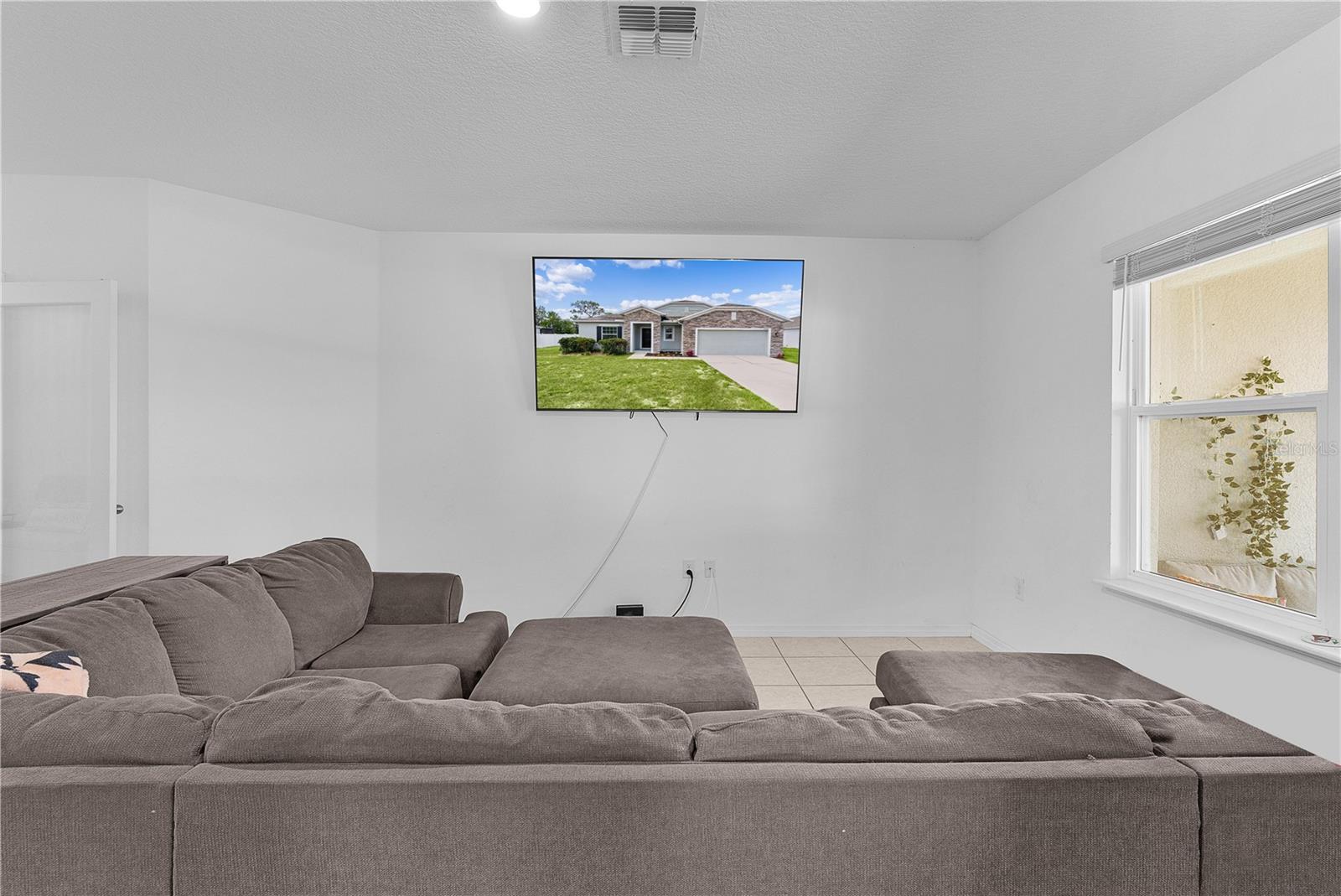 15344 White Tail Loop Property Photo 11