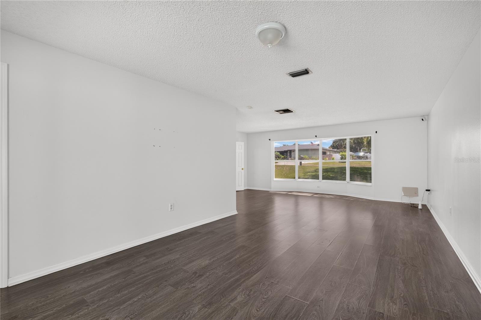 33913 Sabal Way Property Photo 10