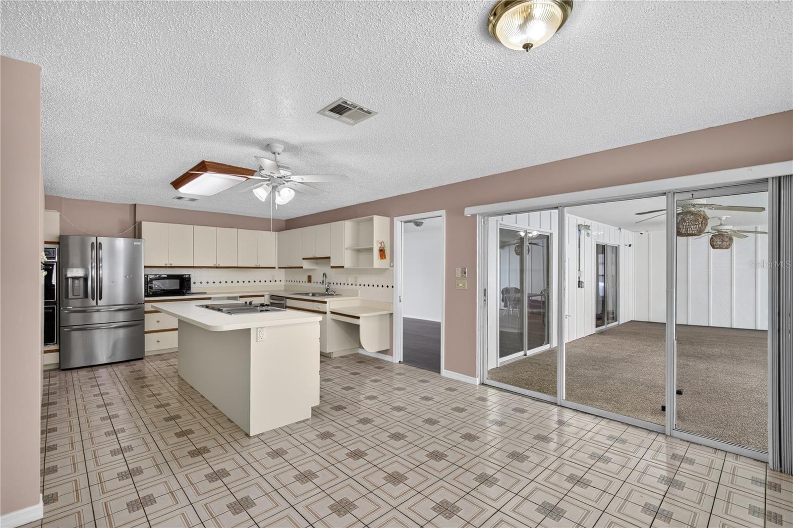 33913 Sabal Way Property Photo 15