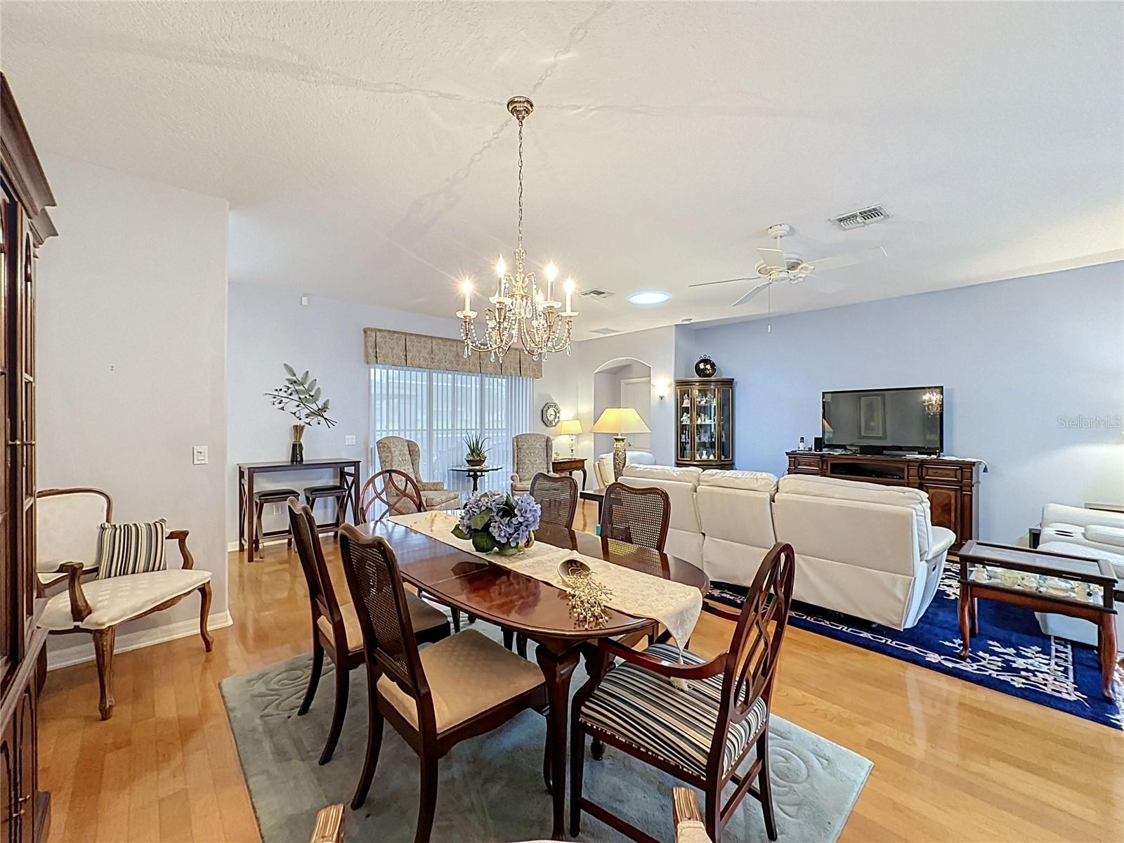 2265 Calvert Ct Property Photo 14