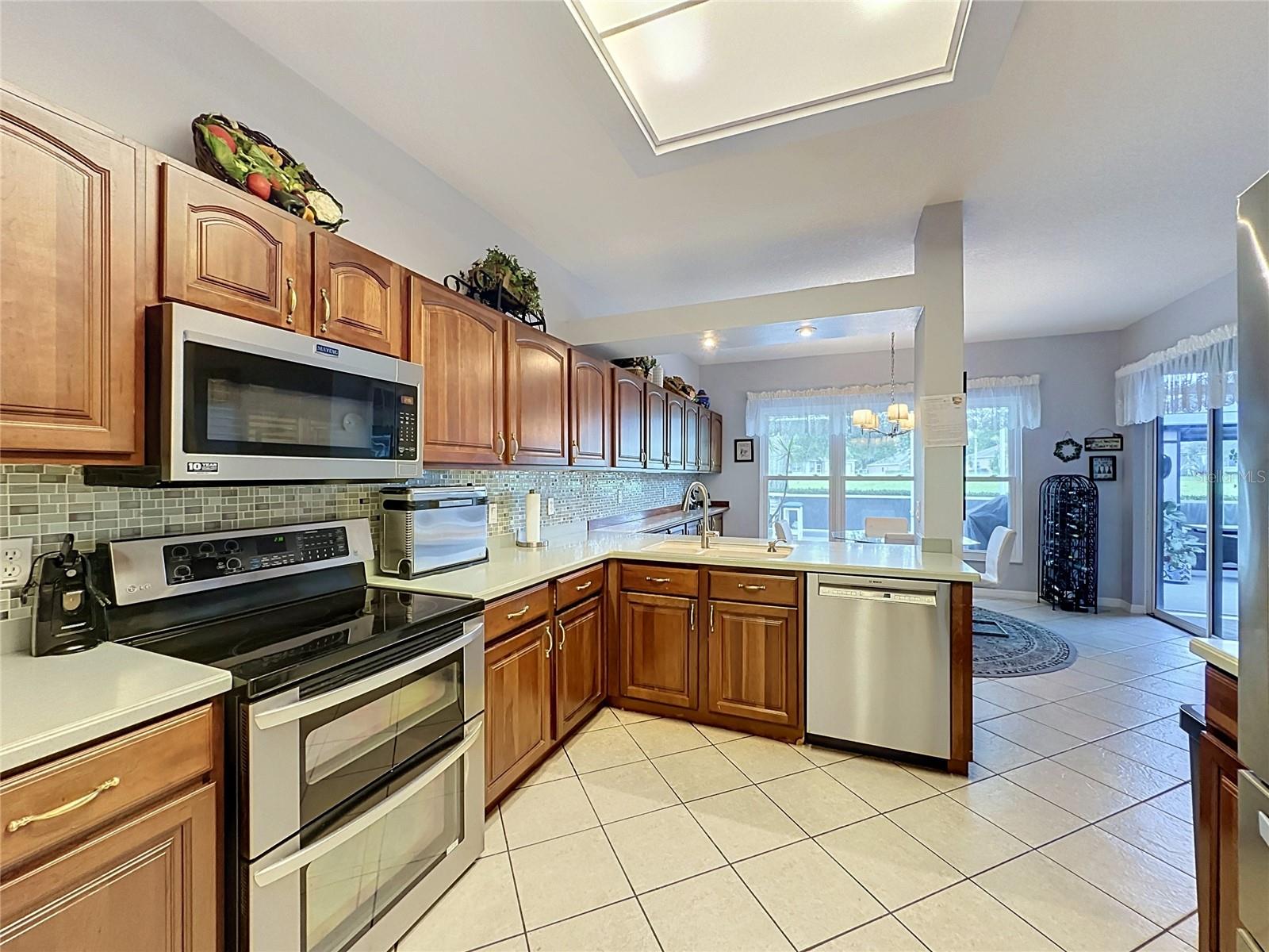 2265 Calvert Ct Property Photo 20