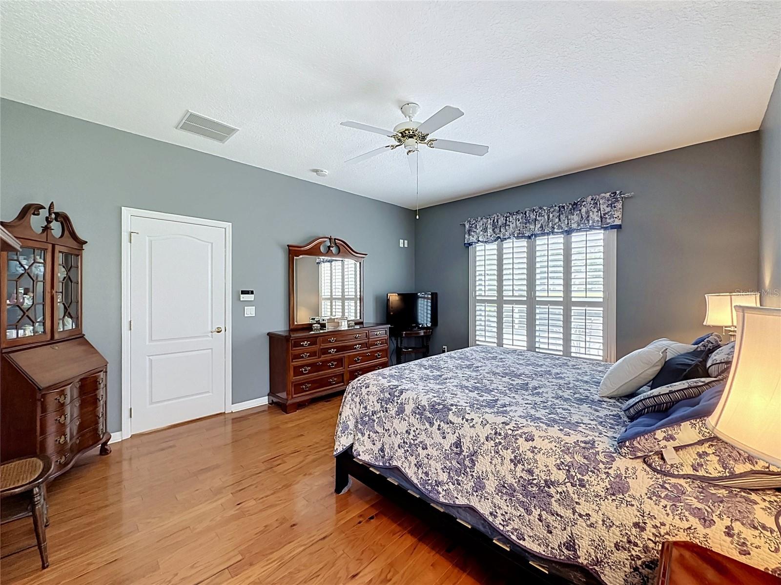 2265 Calvert Ct Property Photo 26