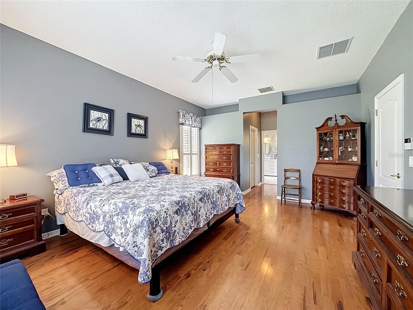 2265 Calvert Ct Property Photo 27