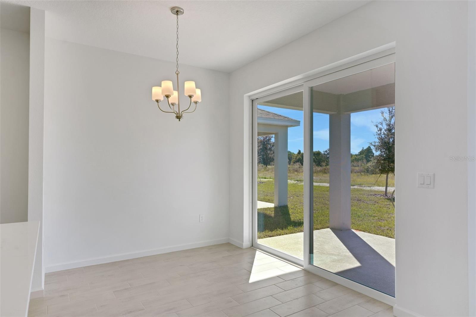 288 Meredith Blvd Property Photo 10